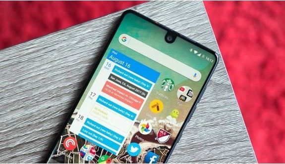 Essential Phone modeliyle ilgili yolun sonuna gelindi